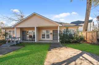 5502 Finch St #B, Houston, TX 77028