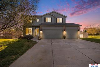 4515 N  153rd Cir, Omaha, NE 68116