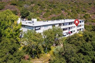 1935 Alpha Rd #214, Glendale, CA 91208