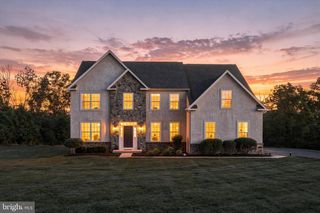 70 Alexandrea Cir, Harleysville, PA 19438