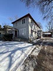 1023 S  Pennsylvania Ave #3, Lansing, MI 48912