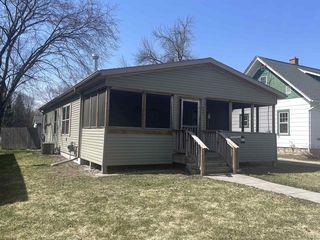 831 South BROADWAY ST, Mauston, WI 53950