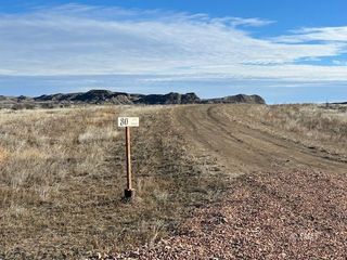 80 Log Creek Rd, Miles City, MT 59301