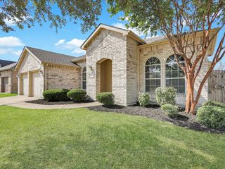 1013 Fulbourne Dr, Anna, TX 75409
