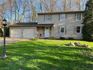 1252 Arndale Rd, Stow, OH 44224