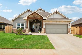 11225 SW 30th St, Yukon, OK 73099