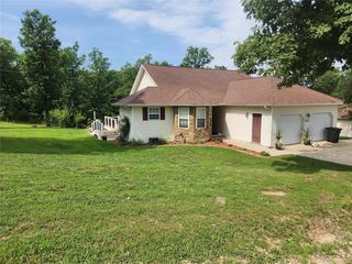 24561 Terrain Ln, Saint Robert, MO 65584