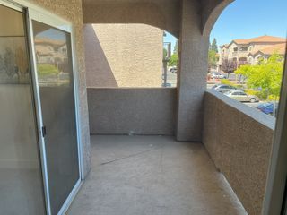 10001 Woodcreek Oaks Blvd #1422, Roseville, CA 95747