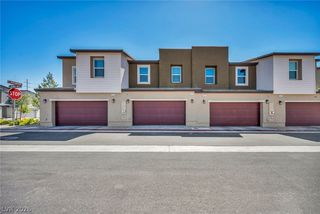6956 Stratham Hill St, Las Vegas, NV 89166
