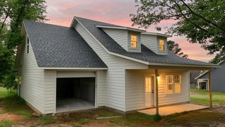 1867 Rockford Drive Dr, Eufaula, OK 74432