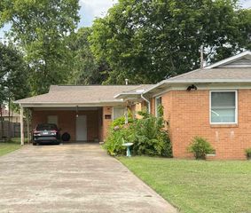401 & 403 W  I Ave, North Little Rock, AR 72116