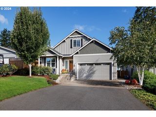 2765 Cambridge St, West Linn, OR 97068