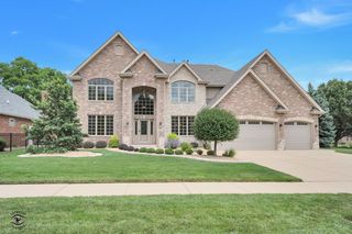 8834 Carefree Ave, Orland Park, IL 60462