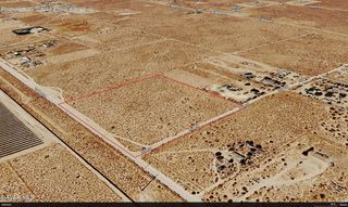 E  Trotter Avenue & Silver St, Mojave, CA 93501