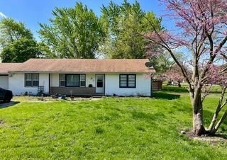312 E  Chestnut St, Paxton, IL 60957