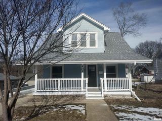 409 E  Marietta Ave, Peoria Heights, IL 61616