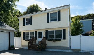 6 Buckleys Court, Biddeford, ME 04005