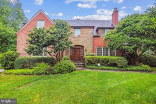 2900 Daniel Rd, Chevy Chase, MD 20815