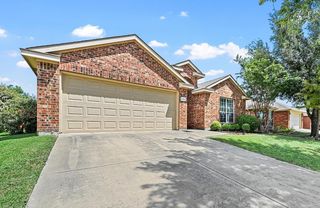 2006 Rushing Creek Dr, Heartland, TX 75126