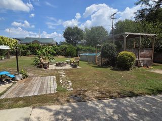 2020 Lybrand St, Cayce, SC 29033