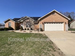 714 Wheatfield Rd, O'Fallon, IL 62269