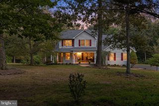 401 Whitham Dr, Gore, VA 22637