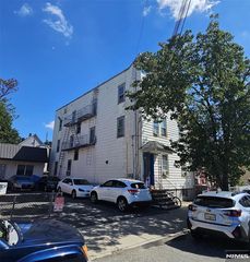 27 Milosh Street, Clifton, NJ 07011
