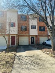 124 Stoney Creek Ct, Seven Fields, PA 16046