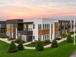 842 Market St, Port Washington, WI 53074