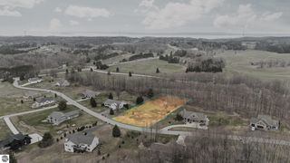 4810 Westbrook Dr, Traverse City, MI 49685