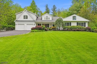 45 Joanna Way, Short Hills, NJ 07078