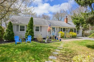 1 Outward Reach, Yarmouthport, MA 02675
