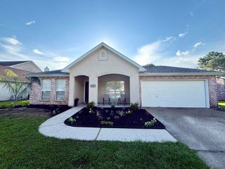 1007 Janette Ct, Slidell, LA 70461