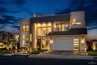 2416 S  Thames Dr, Edinburg, TX 78539