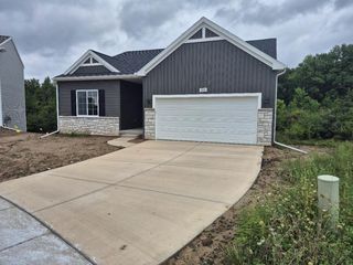 2691 Sanderling Ct SE, Kentwood, MI 49508