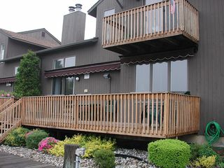 23 Sea Point Dr, Point Pleasant Beach, NJ 08742