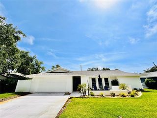 13290 75th Ave, Seminole, FL 33776