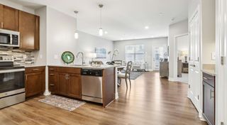 880 Monon Green Blvd #321, Carmel, IN 46032