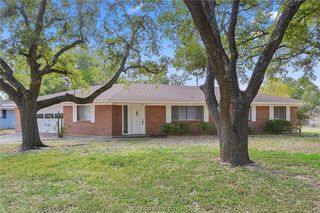 1602 Armistead St, College Station, TX 77840