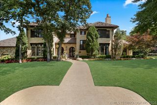 10710 S  Fir Pl, Jenks, OK 74037