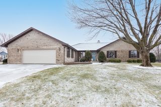 13216 Cathy Ln, Plainfield, IL 60585