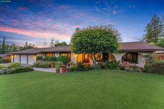 2461 Biltmore Dr, Alamo, CA 94507