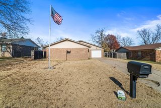 573 W  150th St S, Glenpool, OK 74033