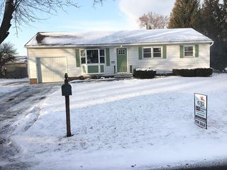 1 Riverview Ter, Rensselaer, NY 12144