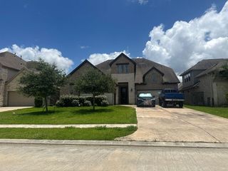 2327 Sterling Hollow Ln, League City, TX 77573