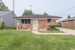5235 303rd St, Toledo, OH 43611