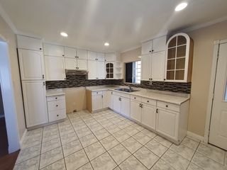 2647 Independence Ave, Walnut Park, CA 90255