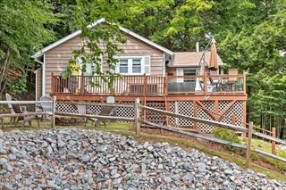 1475 N Shore Road, Hadley, NY 12835
