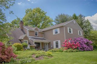 1706 Lotus Dr, Orefield, PA 18069