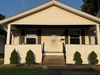 1424 N  6th St, Springfield, IL 62702